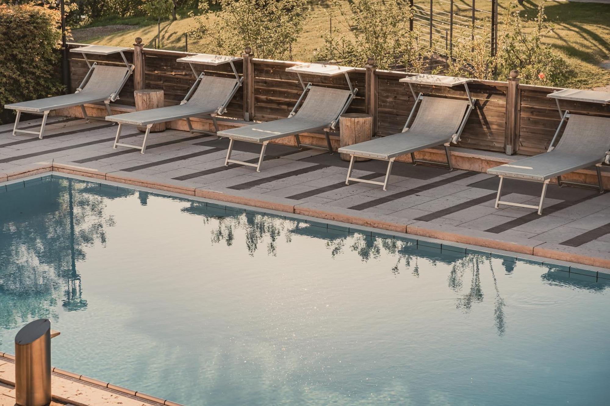 Cristallo Sport & Wellness Hotel Levico Terme Ngoại thất bức ảnh